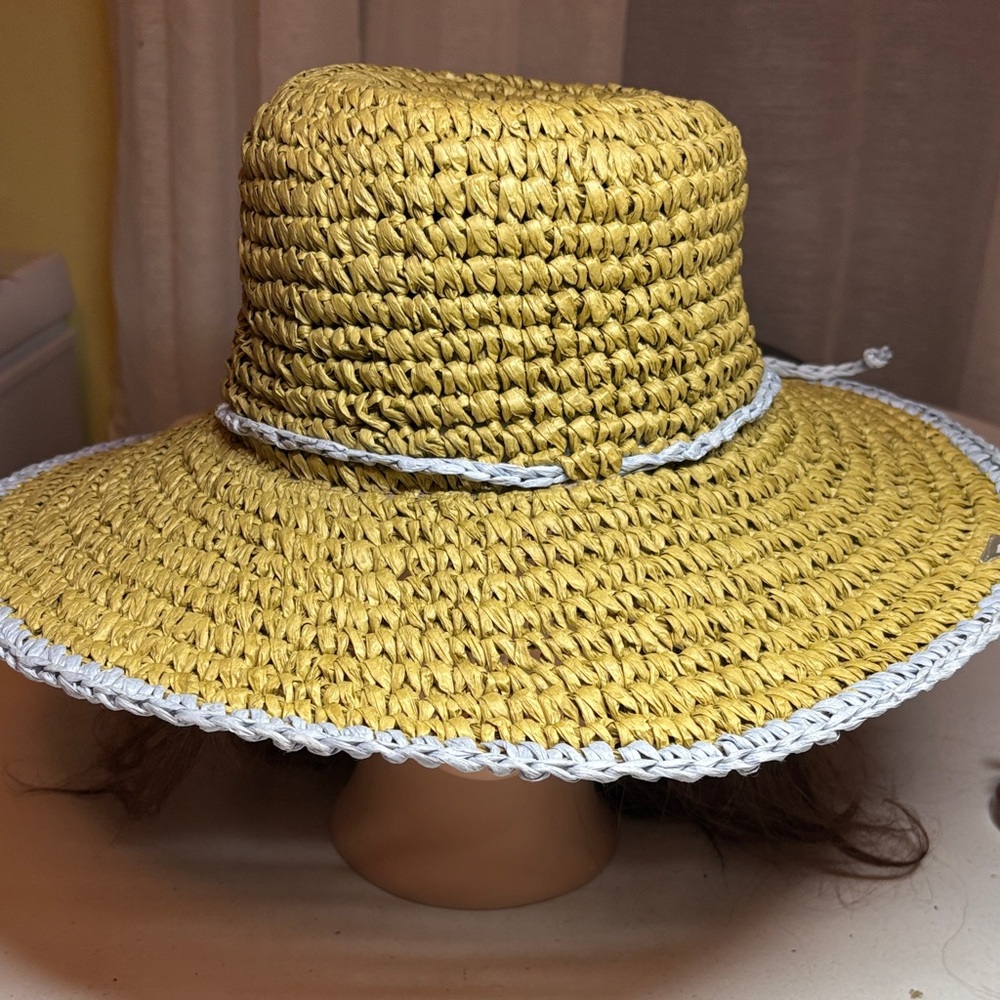 Mountain Hardwear Tan and Blue Paper Floppy Brimmed Sun Hat Size Regular